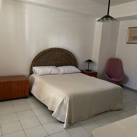 Tecla Appartamento Acireale Luaran gambar